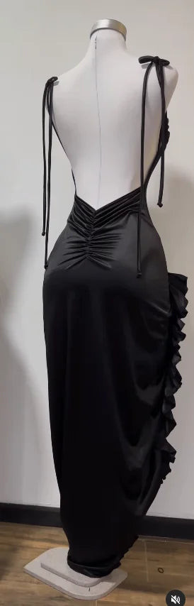 Sexy vestido ajustado con espalda descubierta, y apertura en píerna estilo coreano