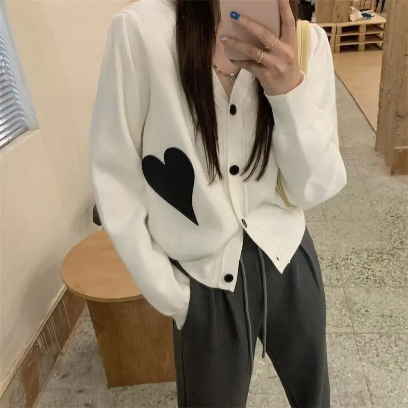 Blusa manga larga tipo cardigan de moda coreana